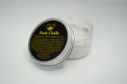 Posh Chalk Textured Paste - перлено бяло